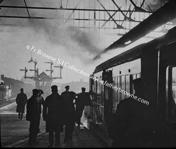 C.1930 RAILWAY STATION SCENE